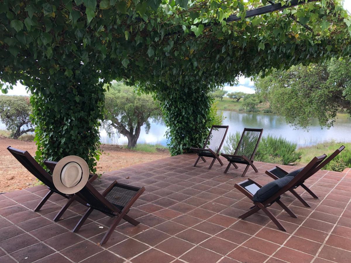 Fontes - A Essencia Do Alentejo Com Lago Privado Redondo Exterior foto
