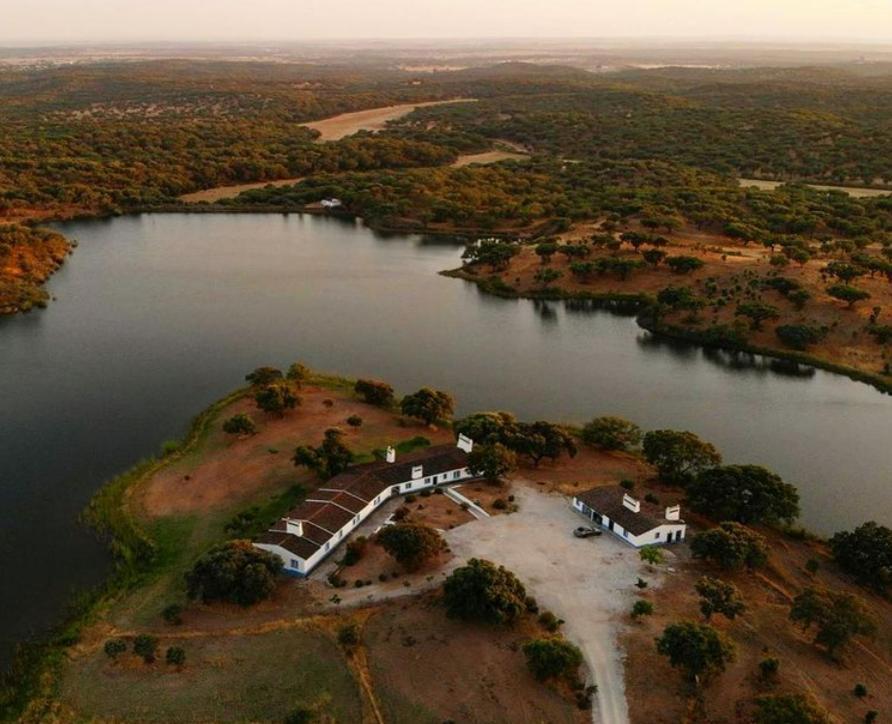 Fontes - A Essencia Do Alentejo Com Lago Privado Redondo Exterior foto